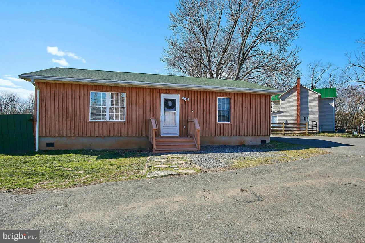 11271 James Madison Highway